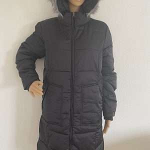 Abrigo acolchado AJC con capucha de piel, en negro, talla 38