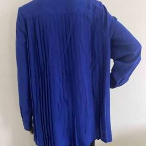 Blusa plisada Aniston SELECTED, en azul real, talla 38