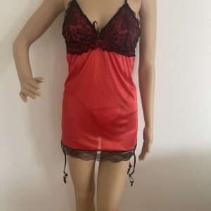 Babydoll in negligé con mini-stringa, rosso fuoco, nero, taglia 38