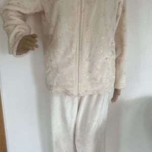 Mont Chalet dames huispak, in crème, goud, maat M